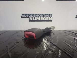 Used Rear seatbelt buckle, right Toyota Aygo (B10) 1.4 HDI Price on request offered by Autodemontage Nijmegen