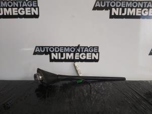 Usados Antena Volkswagen Polo V (6R) 1.2 TDI 12V BlueMotion Precio de solicitud ofrecido por Autodemontage Nijmegen