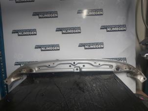 Used Lock plate Peugeot 206+ (2L/M) 1.1 XR,XS GPL Price on request offered by Autodemontage Nijmegen