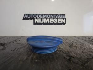 Używane Naczynie wzbiorcze czapka Volkswagen Polo IV (9N1/2/3) 1.4 TDI 75 Cena na żądanie oferowane przez Autodemontage Nijmegen