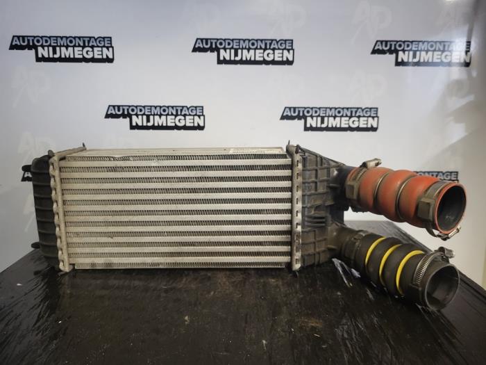 Usados Intercooler Peugeot 208 I (CA/CC/CK/CL) 1.2 12V e-THP PureTech 110 Precio de solicitud ofrecido por Autodemontage Nijmegen