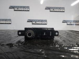 Used On-board computer controller Peugeot 208 I (CA/CC/CK/CL) 1.2 12V e-THP PureTech 110 Price on request offered by Autodemontage Nijmegen