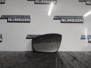 Used Mirror glass, left Peugeot 208 I (CA/CC/CK/CL) 1.2 12V e-THP PureTech 110 Price on request offered by Autodemontage Nijmegen