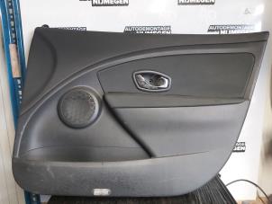 Used Door plate 4-door right front Renault Clio IV (5R) 0.9 Energy TCE 90 12V Price on request offered by Autodemontage Nijmegen