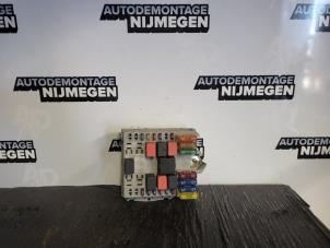 Usagé Boîte à fusibles Fiat Punto II (188) 1.4 16V Prix sur demande proposé par Autodemontage Nijmegen