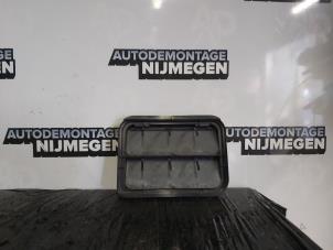 Used Air funnel Peugeot 208 I (CA/CC/CK/CL) 1.2 12V e-THP PureTech 110 Price on request offered by Autodemontage Nijmegen