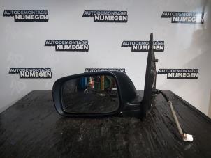 Used Wing mirror, left Daihatsu Sirion 2 (M3) 1.0 12V DVVT Price on request offered by Autodemontage Nijmegen