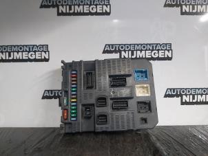 Usados Ordenadores de abordo Peugeot 207 CC (WB) 1.6 16V Precio de solicitud ofrecido por Autodemontage Nijmegen