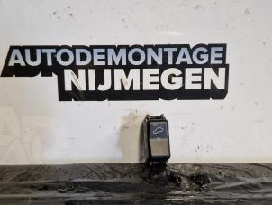 Usados Interruptor (varios) Mercedes SL (R129) 2.8 SL-280 V6 24V Precio de solicitud ofrecido por Autodemontage Nijmegen