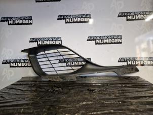 Used Front bumper, right-side component Peugeot 308 (4A/C) 1.6 VTI 16V Price on request offered by Autodemontage Nijmegen
