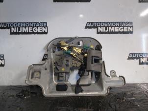 Used Tailgate lock mechanism Chrysler PT Cruiser 1.6 16V Price on request offered by Autodemontage Nijmegen