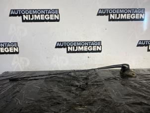Usados Antena Smart City-Coupé 0.6 Turbo i.c. Precio de solicitud ofrecido por Autodemontage Nijmegen