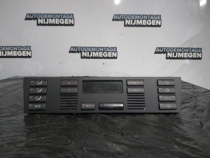 Panel climatronic z BMW 5 serie (E39) 540i 32V 1999