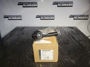 New Tie rod end, right Opel Corsa E 1.4 16V Price on request offered by Autodemontage Nijmegen