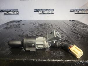 Used Ignition lock + key Peugeot 107 1.0 12V Price on request offered by Autodemontage Nijmegen