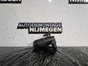 Gebrauchte Scheibensprüherpumpe vorne Toyota Yaris III (P13) 1.33 16V Dual VVT-I Preis auf Anfrage angeboten von Autodemontage Nijmegen