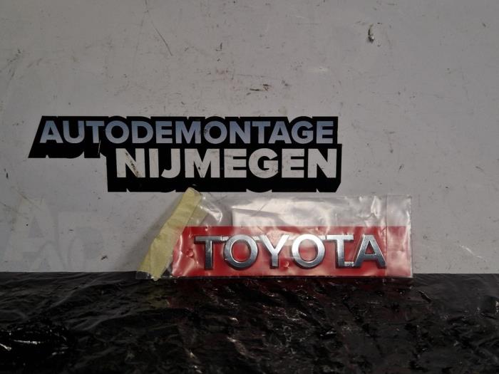 Nya Emblem Toyota Auris (E18) 1.2 T 16V Pris på förfrågan erbjuds av Autodemontage Nijmegen