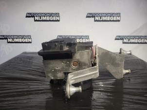 Usagé Bloc ABS Mercedes S (W220) 3.2 S-320 CDI 24V Prix sur demande proposé par Autodemontage Nijmegen