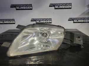 Used Fog light, front right Peugeot 308 SW (4E/H) 1.6 VTI 16V Price on request offered by Autodemontage Nijmegen