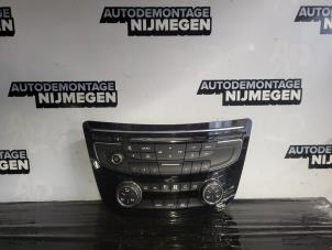 Used Air conditioning control panel Peugeot 508 SW (8E/8U) 1.6 THP 16V Price on request offered by Autodemontage Nijmegen
