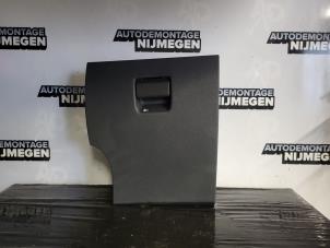 Used Storage compartment Peugeot 508 SW (8E/8U) 1.6 THP 16V Price on request offered by Autodemontage Nijmegen