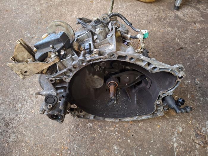 Gebrauchte Getriebe Peugeot 307 (3A/C/D) 2.0 16V Preis auf Anfrage angeboten von Autodemontage Nijmegen
