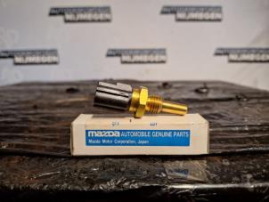 Nya Motortemperatursensor Mazda MX-6 2.5i V6 24V Pris € 48,40 Inklusive moms erbjuds av Autodemontage Nijmegen