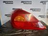 Taillight, left from a Opel Tigra Twin Top, 2004 / 2010 1.4 16V, Convertible, Petrol, 1.364cc, 66kW (90pk), FWD, Z14XEP; EURO4, 2004-06 / 2010-12 2004
