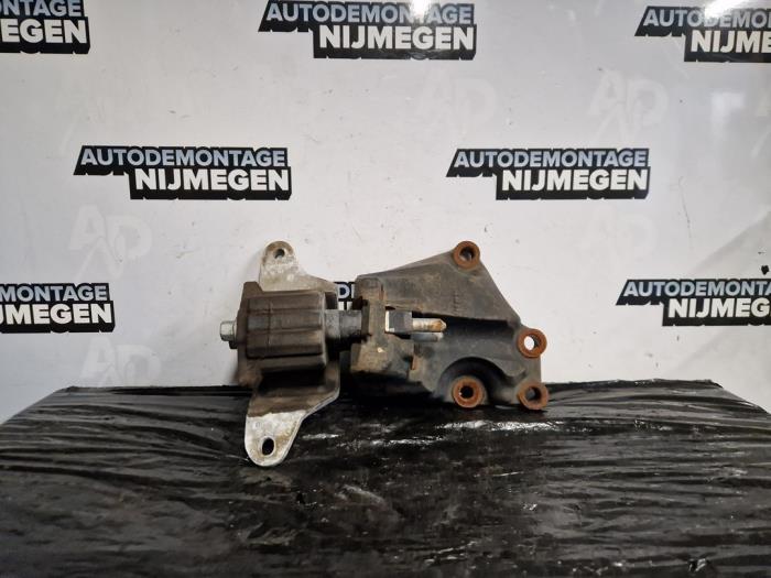 Used Engine mount Hyundai i20 (GBB) 1.0 T-GDI 100 12V Price on request offered by Autodemontage Nijmegen