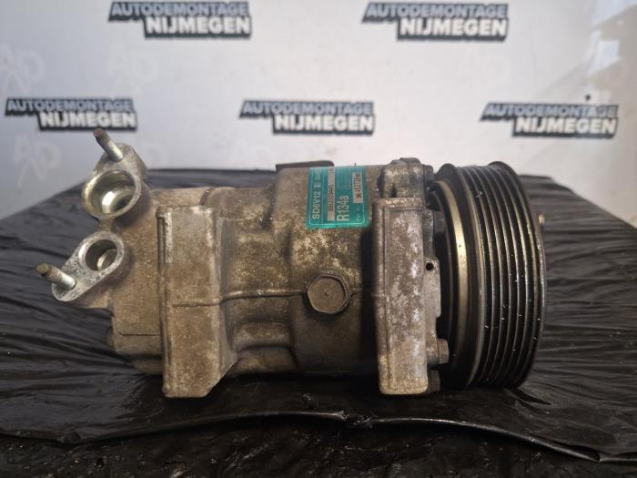 Usagé Pompe clim Peugeot 206 (2A/C/H/J/S) 1.4 16V Prix sur demande proposé par Autodemontage Nijmegen