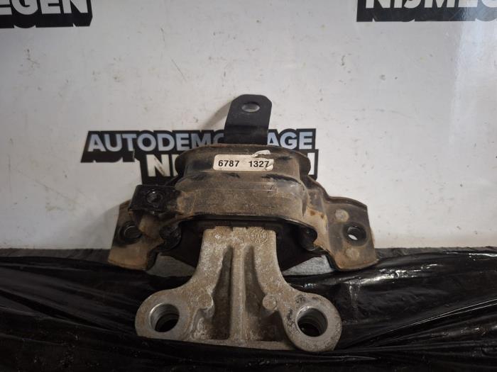 Used Engine mount Opel Karl 1.0 12V Price on request offered by Autodemontage Nijmegen