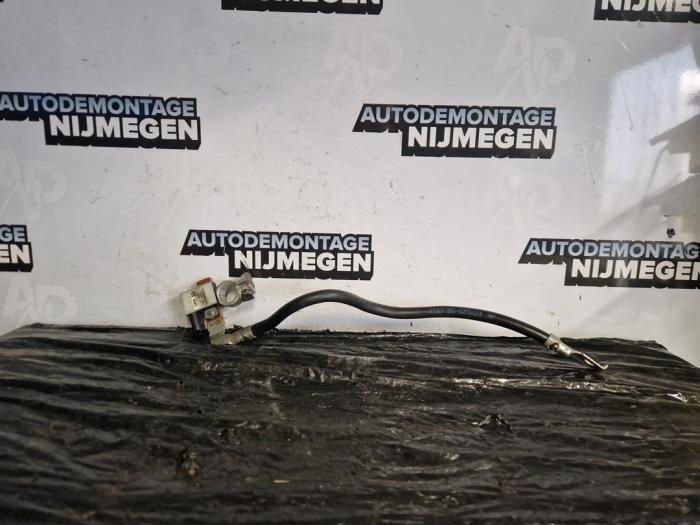Używane Biegun akumulator BMW 1 serie (E87/87N) 116d 16V Cena na żądanie oferowane przez Autodemontage Nijmegen