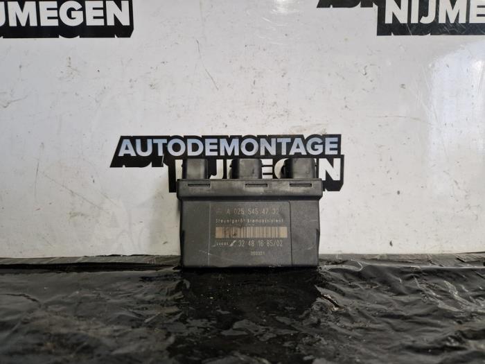 Usagé Ordinateur ABS Mercedes SLK (R170) 2.3 230 K 16V Prix sur demande proposé par Autodemontage Nijmegen