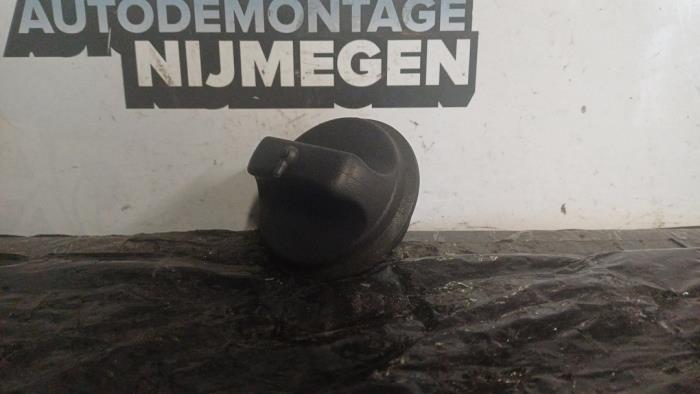 Begagnade Tanklock Mercedes Citan (415.6) 1.5 108 CDI Pris på förfrågan erbjuds av Autodemontage Nijmegen