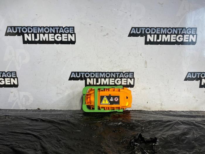 Używane Wtyk Renault Twingo III (AH) ZE R80 Cena na żądanie oferowane przez Autodemontage Nijmegen