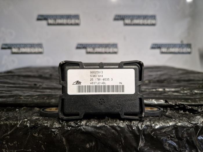 Begagnade Esp Duo-sensor Opel Antara (LA6) 2.4 16V 4x4 Pris på förfrågan erbjuds av Autodemontage Nijmegen
