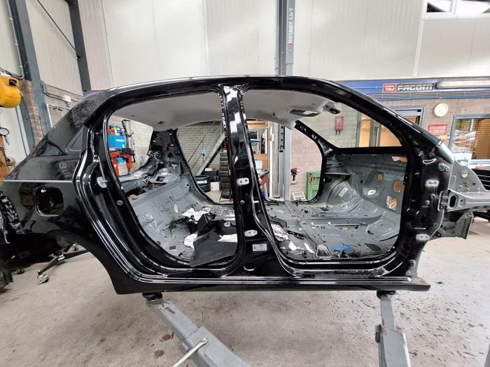 Używane Element karoserii tylny Renault Twingo III (AH) ZE R80 Cena na żądanie oferowane przez Autodemontage Nijmegen