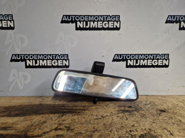 Używane Lusterko wewnetrzne Opel Corsa D 1.3 CDTi 16V ecoFLEX Cena na żądanie oferowane przez Autodemontage Nijmegen