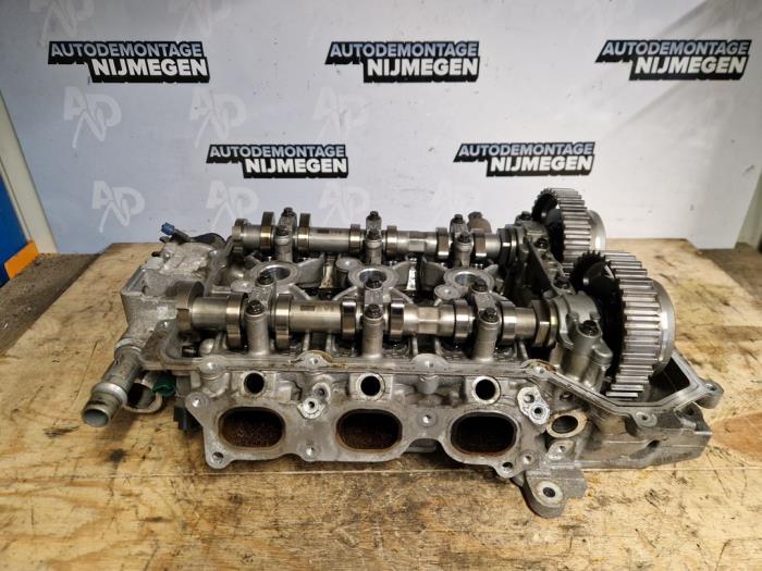 Begagnade Topplock Peugeot 208 I (CA/CC/CK/CL) 1.2 Vti 12V PureTech 82 Pris på förfrågan erbjuds av Autodemontage Nijmegen