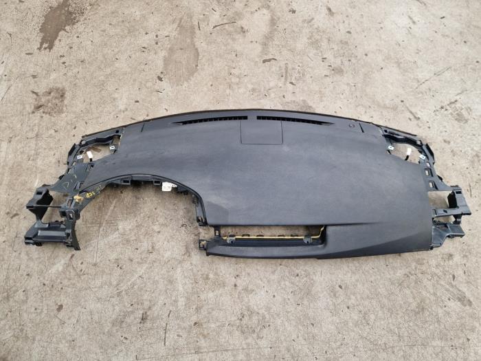 Używane Panel Lexus CT 200h 1.8 16V Cena na żądanie oferowane przez Autodemontage Nijmegen