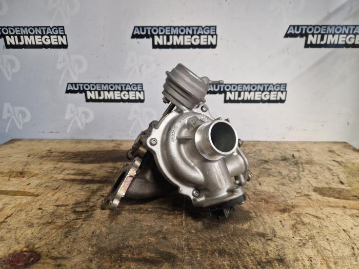 Nowe Turbo Ford Focus 3 Wagon 1.0 Ti-VCT EcoBoost 12V 100 Cena na żądanie oferowane przez Autodemontage Nijmegen