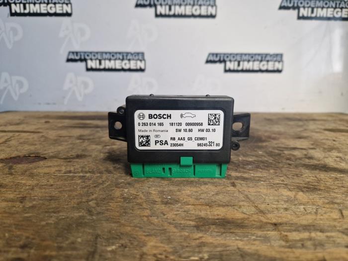 Begagnade PDC-modul Citroen C3 (SX/SW) 1.2 Vti 12V PureTech Pris på förfrågan erbjuds av Autodemontage Nijmegen