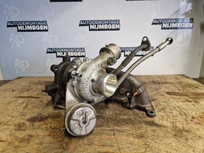 Używane Turbo Fiat 500C/595C/695C 1.4 T-Jet 16V Cena na żądanie oferowane przez Autodemontage Nijmegen
