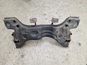 Subframe from a Volkswagen Polo V (6R) 1.4 TDI DPF BlueMotion technology 2014