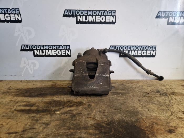 Usagé Etrier de frein avant gauche Volkswagen Polo V (6R) 1.4 TDI DPF BlueMotion technology Prix sur demande proposé par Autodemontage Nijmegen