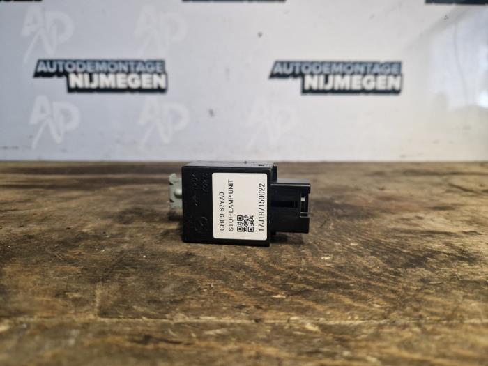 Gebrauchte Bremslicht Module Mazda 3 (BM/BN) 2.0 SkyActiv-G 120 16V Preis auf Anfrage angeboten von Autodemontage Nijmegen