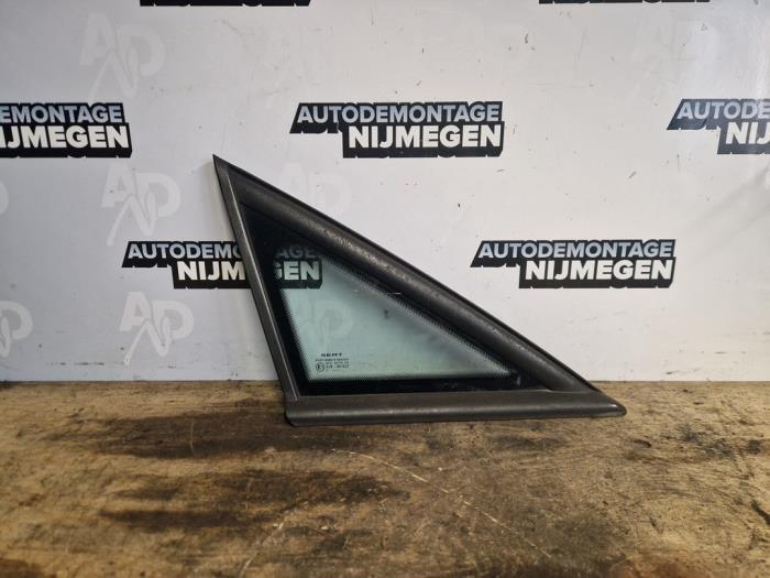 Usados Ventanilla triangular derecha delante Seat Altea (5P1) 1.2 TSI Precio de solicitud ofrecido por Autodemontage Nijmegen