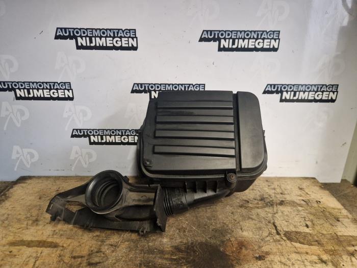 Begagnade Luftfilterhus Seat Altea (5P1) 1.2 TSI Pris på förfrågan erbjuds av Autodemontage Nijmegen