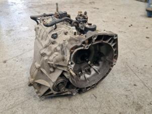 Begagnade Växellåda Fiat Punto II (188) 1.2 16V 3-Drs. Pris på förfrågan erbjuds av Autodemontage Nijmegen