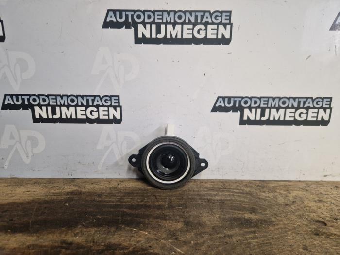 Używane Glosnik Mazda 3 (BM/BN) 2.0 SkyActiv-G 120 16V Cena na żądanie oferowane przez Autodemontage Nijmegen
